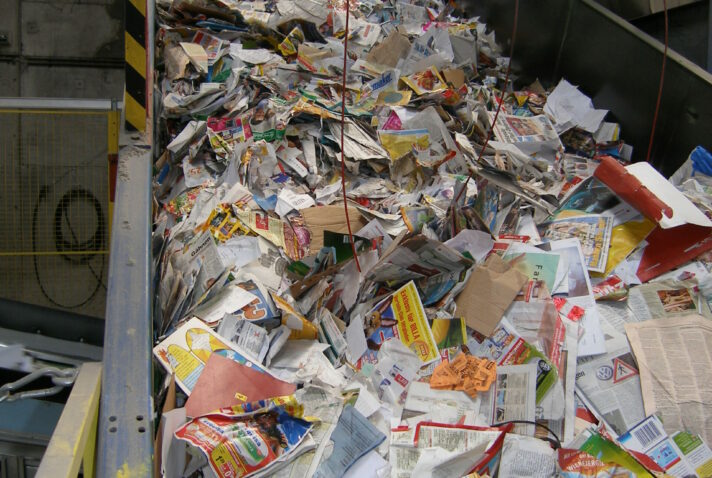 32 waste paper on conveyor belt steep 2 c austro paper